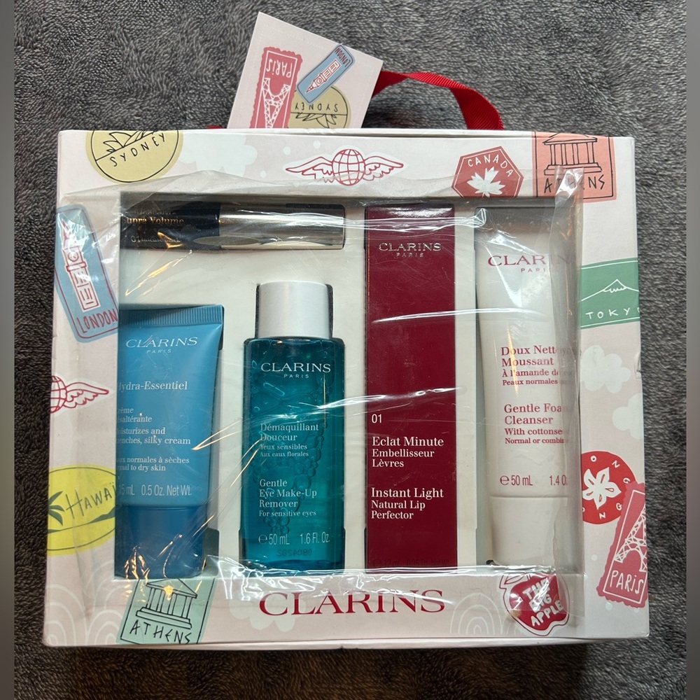 Clarins 5 pcs. Set, New in box